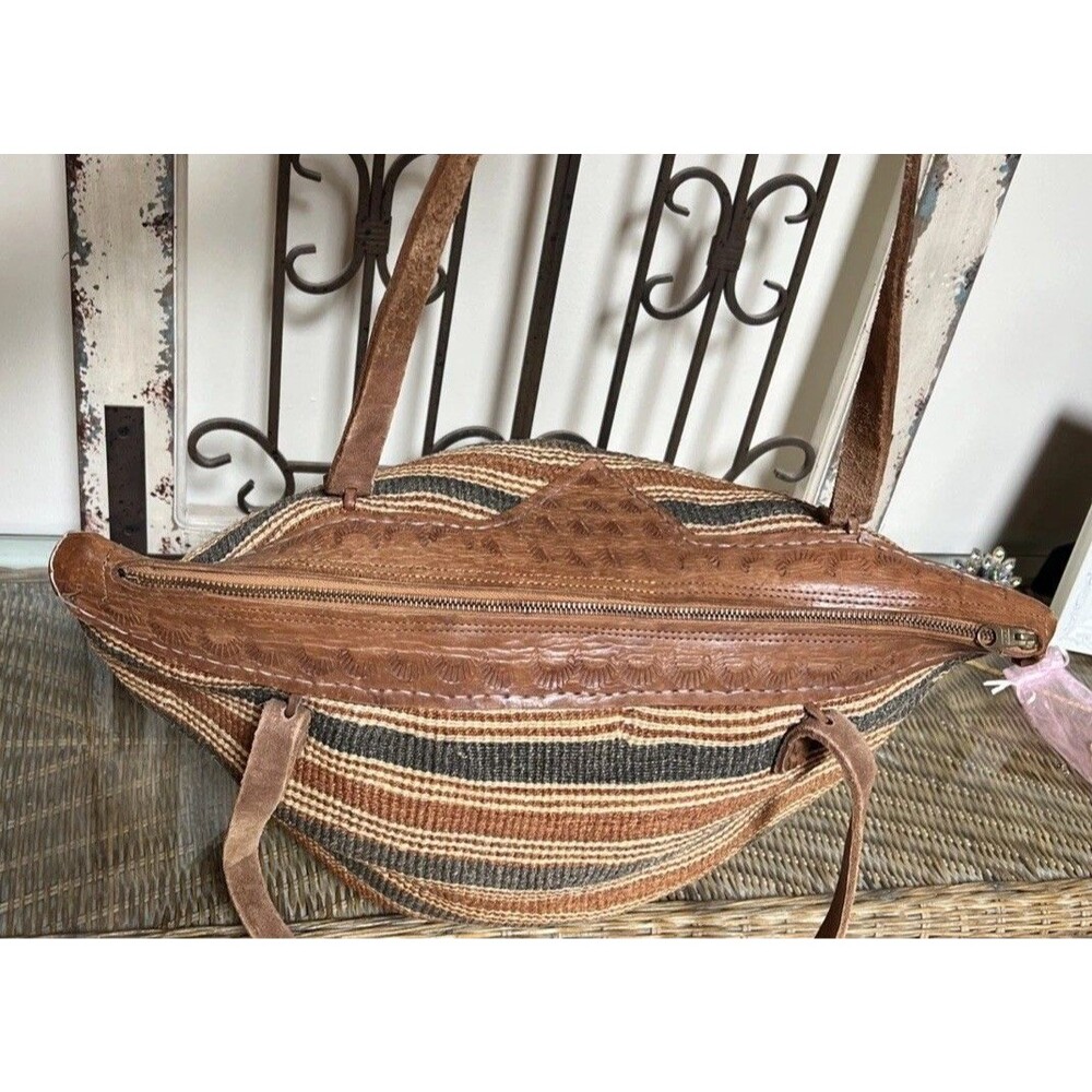 African Style Sisal Grass Jute Woven Tote Bag Leather Straps & Trim 20” X 12” - Picture 3 of 7